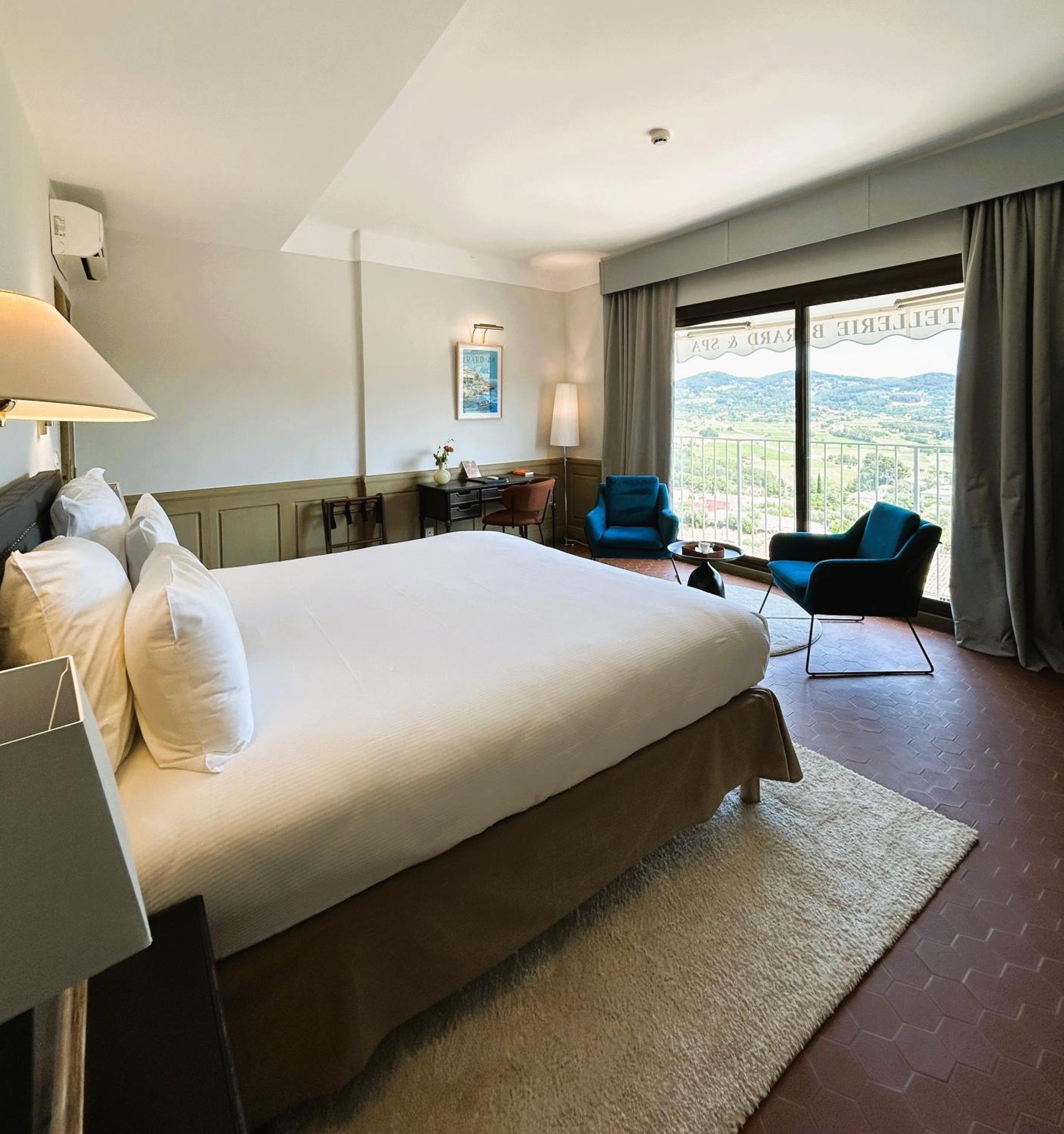 Maison Berard Hotel - Restaurant - Spa Ла-Кадьєр-д'Азюр Екстер'єр фото